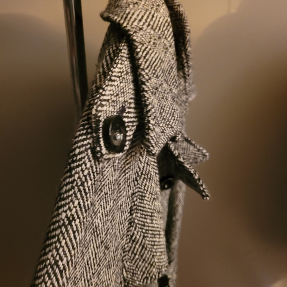 Kismet Herringbone Tweed Pea Coat - Picture 8 of 14